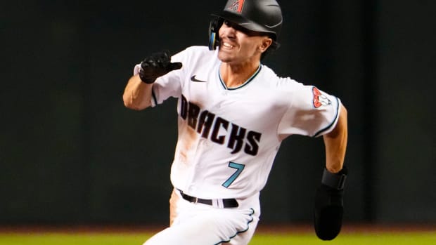 Corbin Carroll running the bases against the Philadelphia Phillies